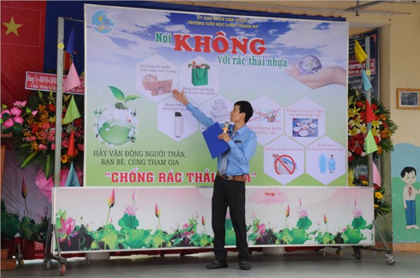 Tuyên truyền Nói không với rác thải nhựa